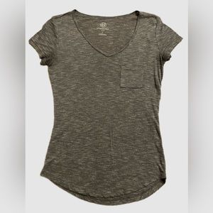 SO | Gray V-Neck Relaxed Tee